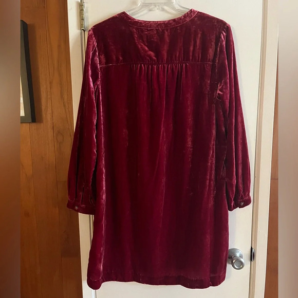 Anthropologie Melody Velvet Tunic Dress in Rasberry - Picture 3 of 5